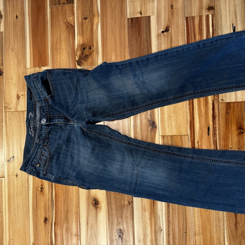 Seven7 Women's Medium Wash Straight-Leg Jeans